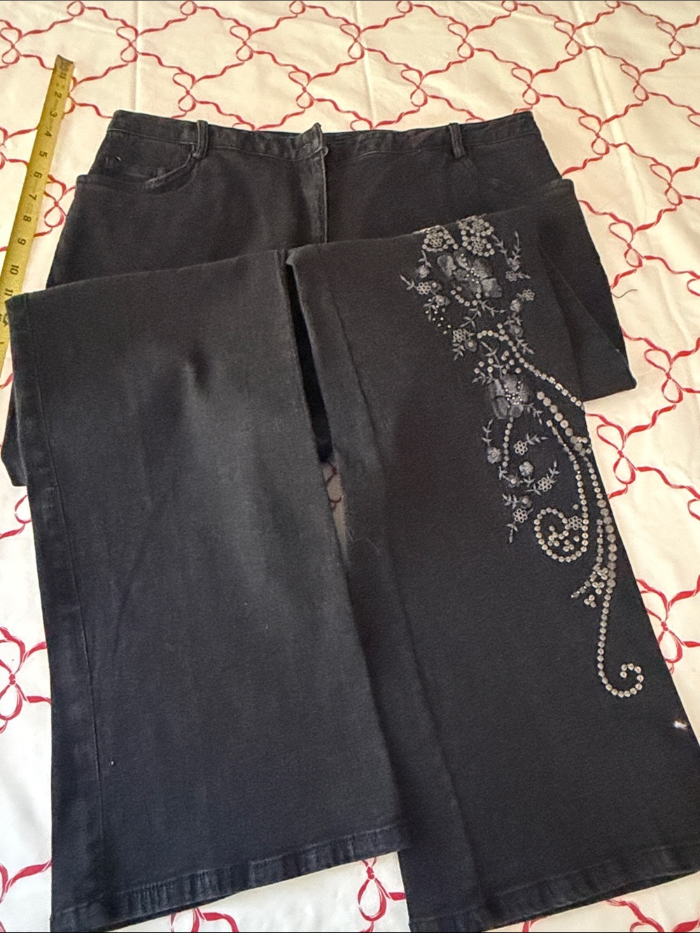 Susan Bristol Black stretch jeans with Rhinestone & embroidered Floral Detail
